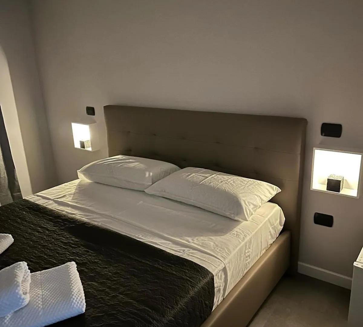 Atestar Rooms Napoli Guest house