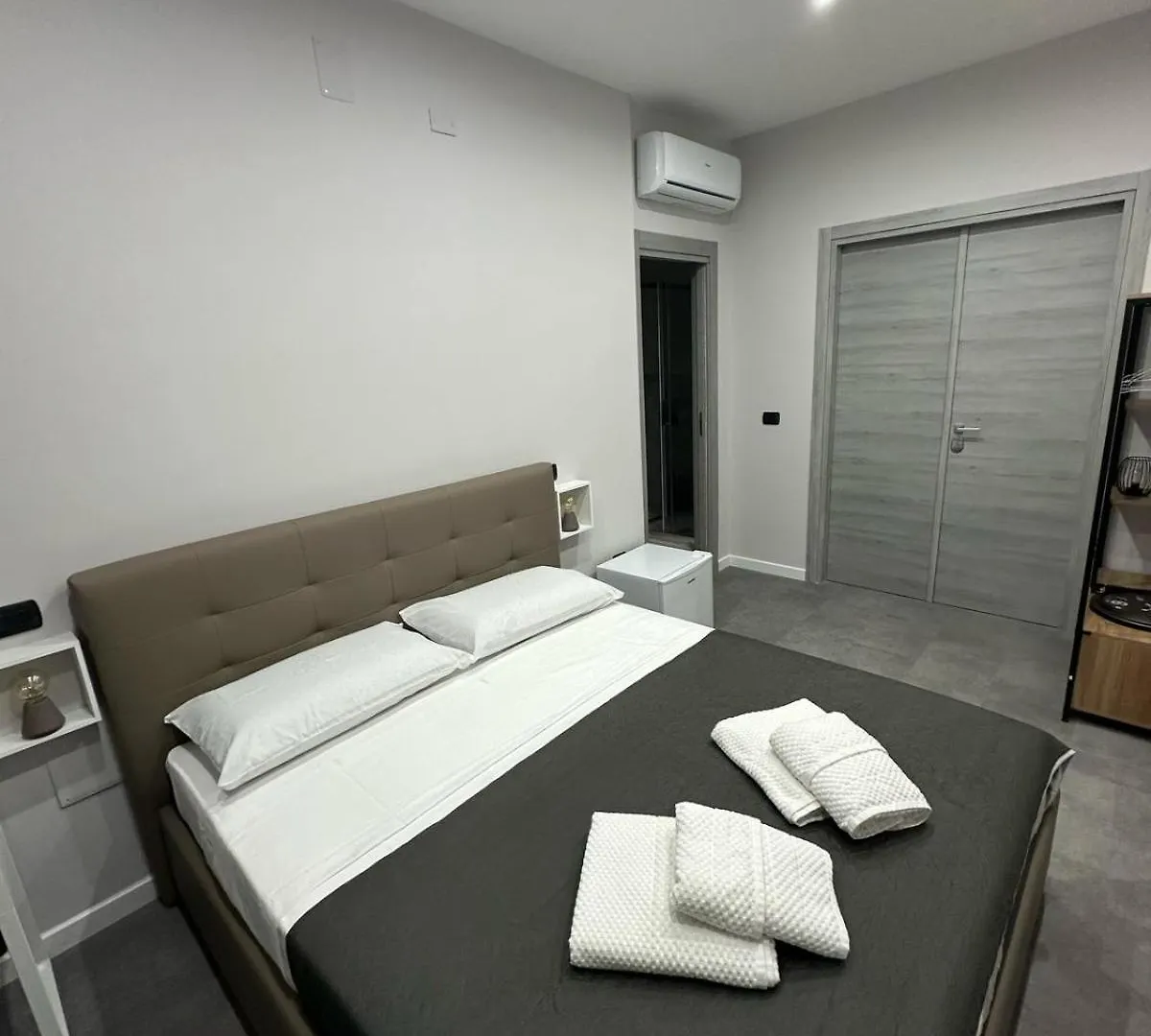 Guest house Atestar Rooms Napoli