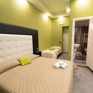 Royal H Umberto I, Centro, By Clapa Group Guest house