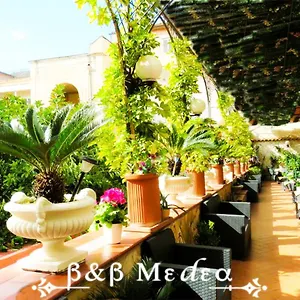 Bed & Breakfast Medea, Napels
